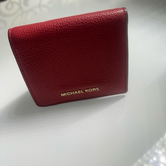 Red Wallet - Picture 4 of 4